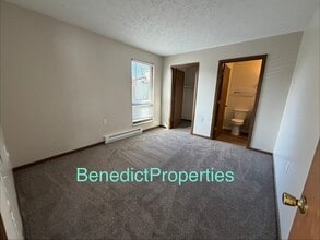 322 Lyndon Ct in Cedarville, OH - Building Photo - Building Photo