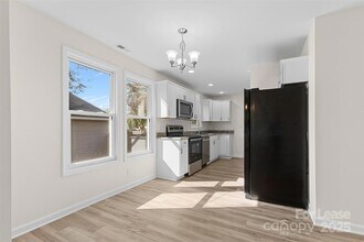 660 Chestnut St in Rock Hill, SC - Building Photo - Building Photo