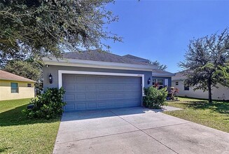 14512 Balloch Dr in Hudson, FL - Building Photo - Building Photo