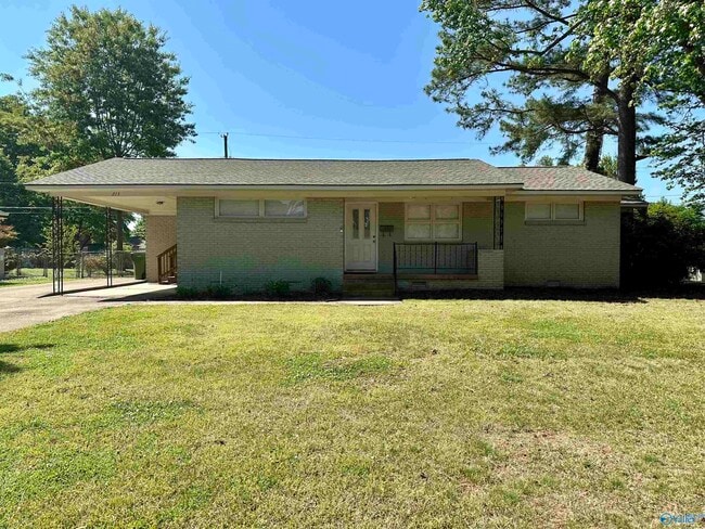 property at 213 Wingate Ave SW