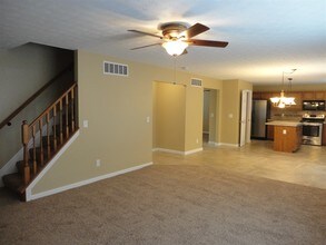 1472 Blake Ct in Fairborn, OH - Building Photo - Building Photo