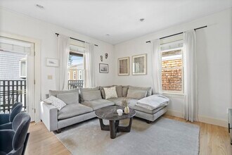 640 E 8th St in Boston, MA - Building Photo - Building Photo