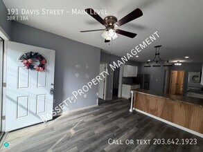 191 Davis St in Watertown, CT - Building Photo - Building Photo