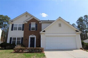 105 Sturminster Dr in Holly Springs, NC - Building Photo