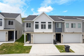 569 N Richland Valley St in Garden City, UT - Building Photo - Building Photo