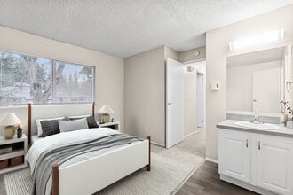 Tessera Apartments in Everett, WA - Building Photo - Building Photo