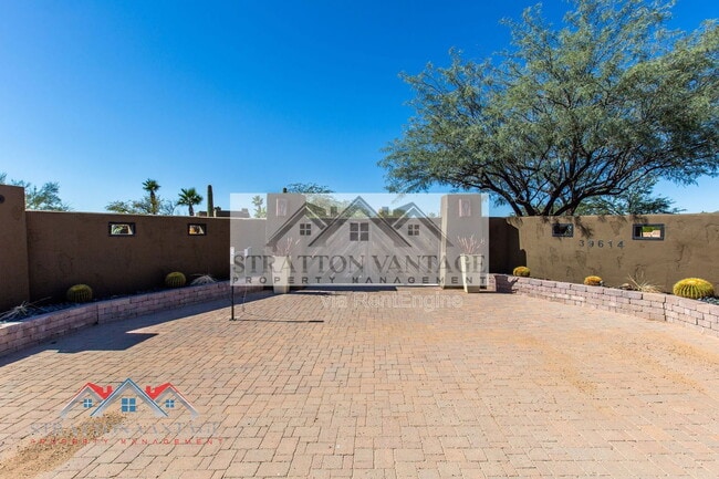 39614 N 7th St in Phoenix, AZ - Building Photo - Building Photo