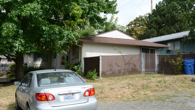 1104 NW 36th St in Vancouver, WA - Building Photo - Building Photo