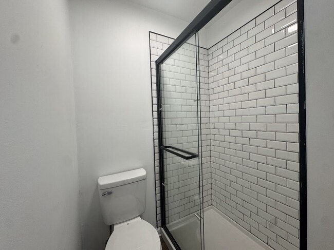 20 Duck Hawk Ct