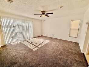 3237 Fairfield Dr in Kissimmee, FL - Building Photo - Building Photo