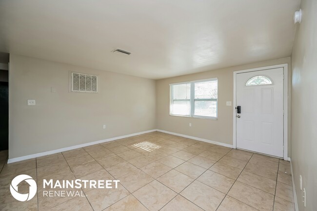 1408 Russel Ln in Holiday, FL - Building Photo - Building Photo