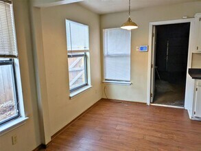 910 NW Dearborn Ave in Lawton, OK - Building Photo - Building Photo