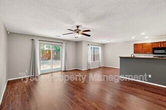 5027 Sala De Tomas Dr NW in Albuquerque, NM - Building Photo - Building Photo
