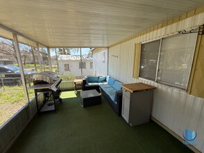 37814 W Daughtery Rd in Zephyrhills, FL - Building Photo - Building Photo