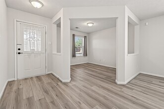 7554 Appleberry Dr in Cypress, TX - Building Photo - Building Photo