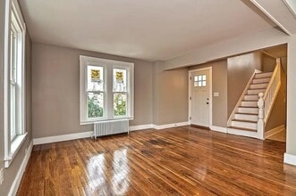 2 Shaw Pl in Foxboro, MA - Building Photo - Building Photo