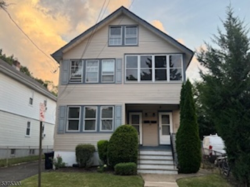 13 Wilfred St in Montclair, NJ - Building Photo