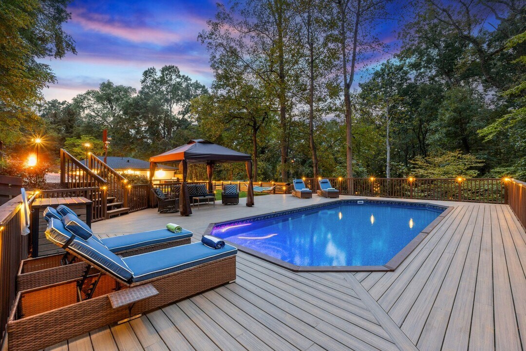 1288 N Emory Pl NE in Atlanta, GA - Building Photo