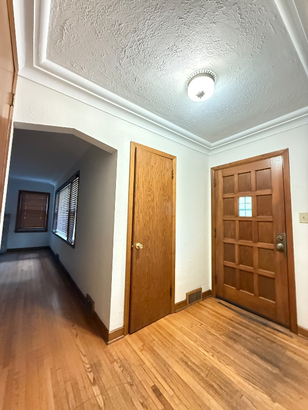 2143 Marshall Ave in St. Paul, MN - Building Photo - Building Photo