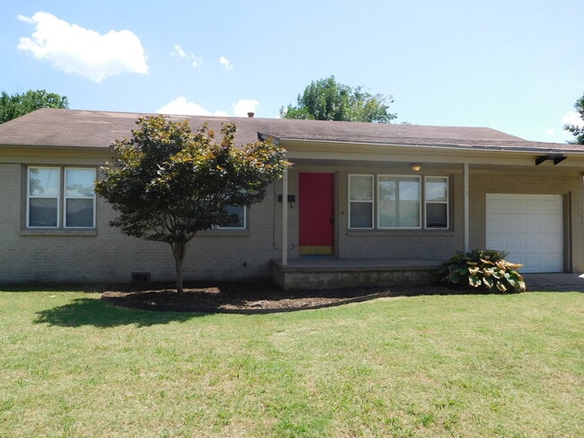 property at 1504 E 52nd St