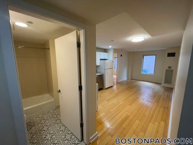 40 Boylston St in Boston, MA - Building Photo - Building Photo