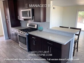 3378 Debbie Ln in Riverside, CA - Building Photo - Building Photo