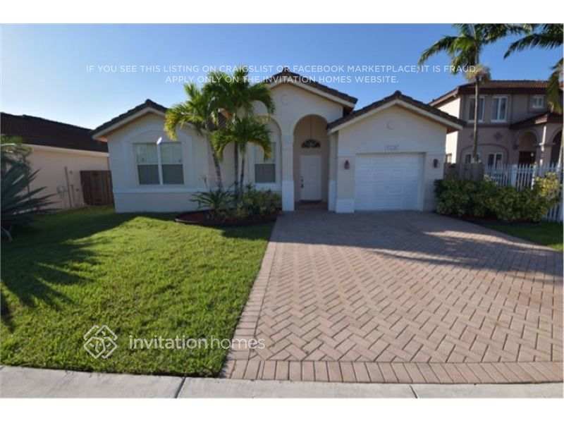 15546 SW 23rd Ln in Miami, FL - Building Photo