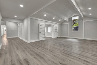 1200 NW 8th St in Boca Raton, FL - Building Photo - Building Photo