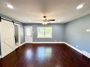 209 Pacific Cir in Richardson, TX - Building Photo - Building Photo