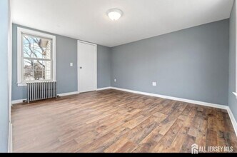 5 Warren St in Jamesburg, NJ - Building Photo - Building Photo