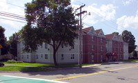 Park Court in Mansfield, MA - Foto de edificio - Building Photo