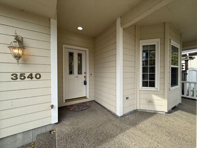 3540 Sterling Woods Dr in Eugene, OR - Building Photo - Building Photo