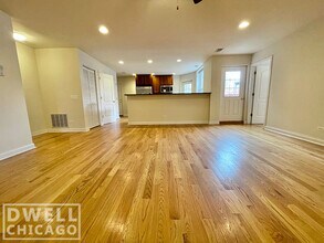 720 W Buckingham Pl in Chicago, IL - Building Photo - Building Photo