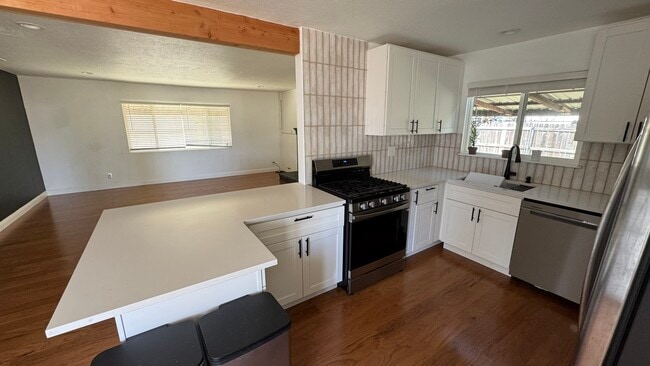 1787 Pinon Ave in Anderson, CA - Building Photo - Building Photo