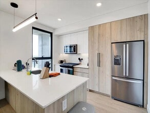 817 N 6th St in Phoenix, AZ - Foto de edificio - Building Photo