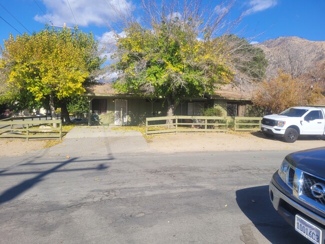 170 Tobias St in Kernville, CA - Building Photo - Building Photo