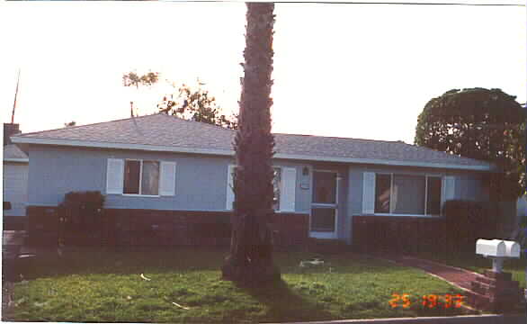 289-291 Palmer St in Costa Mesa, CA - Building Photo