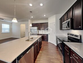 106 Cairo Ct in Mooresville, NC - Building Photo - Building Photo