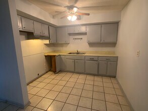 21 Indiana St in Danville, IL - Building Photo - Building Photo