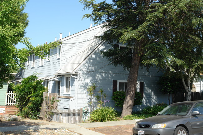 639 Elm St in El Cerrito, CA - Building Photo - Building Photo