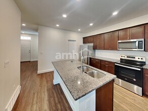 2367 E Wild Horse Way in Eagle Mountain, UT - Building Photo - Building Photo