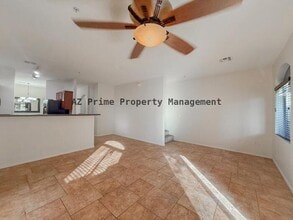 2150 W Alameda Rd in Phoenix, AZ - Foto de edificio - Building Photo