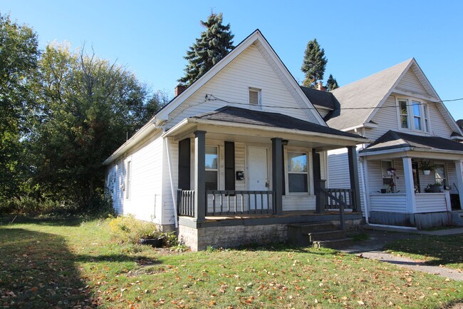 38 E Streicher St in Toledo, OH - Foto de edificio - Building Photo