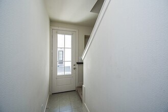 6031 Cypress St in Houston, TX - Building Photo - Building Photo