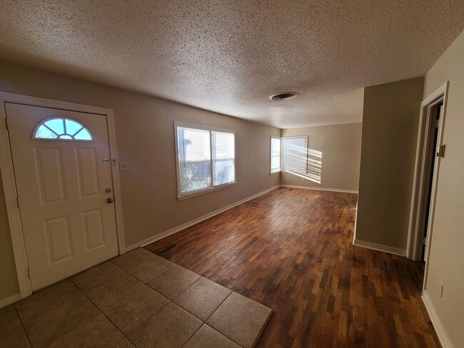 1905 S Fannin St in Amarillo, TX - Building Photo - Building Photo