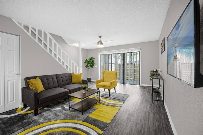 property at 13915 Heritage Club Dr