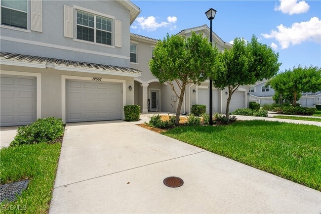 12557 Westhaven Way in Ft. Myers, FL - Building Photo - Building Photo