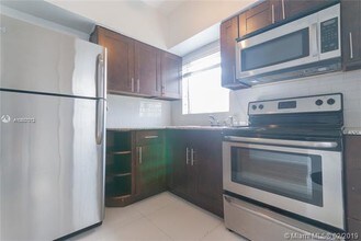 7927 East Dr-Unit -269 in North Bay Village, FL - Foto de edificio - Building Photo