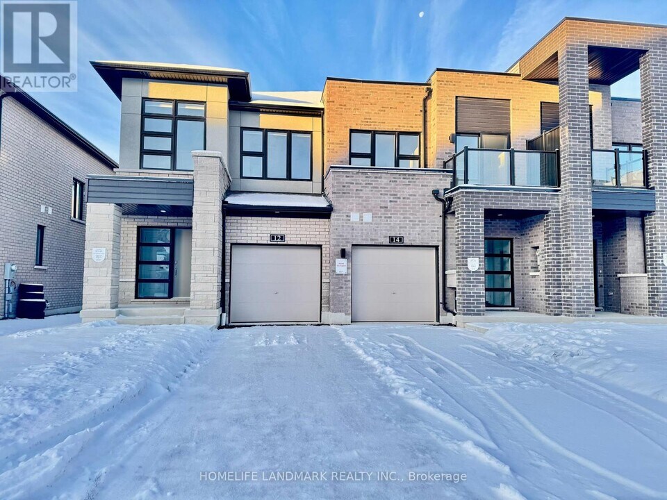 12 Harvey Bunker Cres in Markham, ON - Building Photo