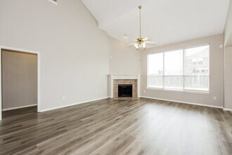 4500 Clear Lake Ln in Mesquite, TX - Building Photo - Building Photo